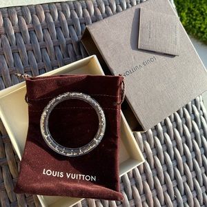 Louis Vuitton
Inclusion Bangle Bracelet Resin with Crystals Pm Jewelry